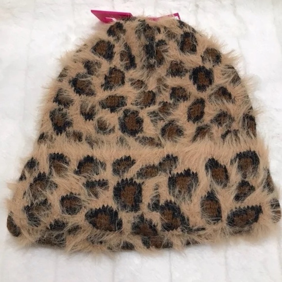 SO Accessories - 2/$20 SO Womens Natural Leopard OSFM Fall Beanie